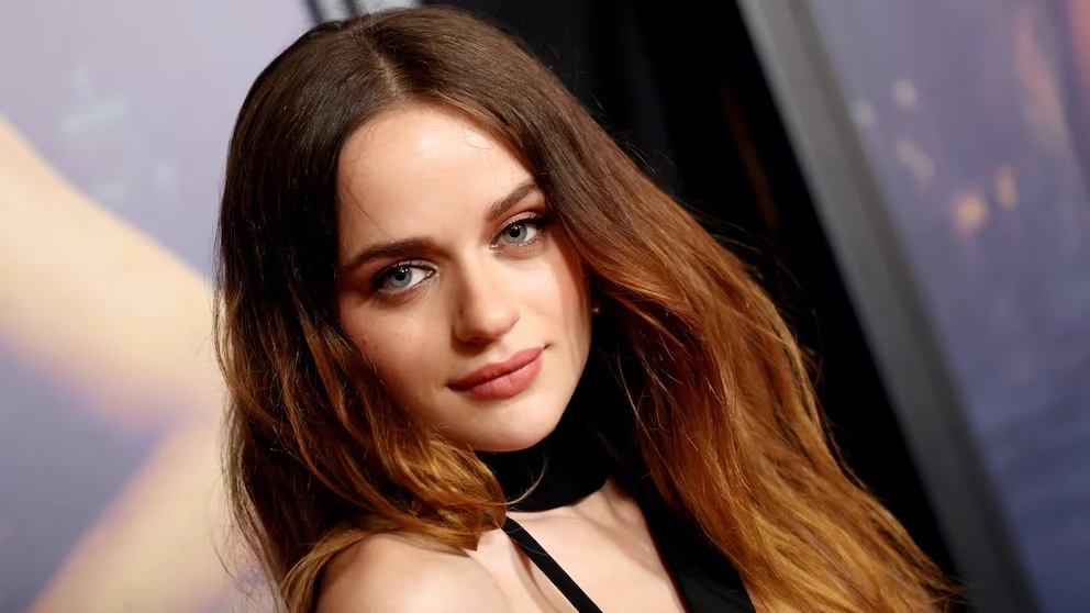 Joey King Talks Favorite Beauty Essentials, Her Go-To Scent, and How She Unwinds